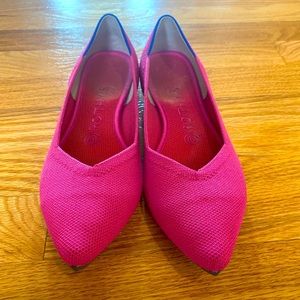 Rothy’s Retired Berry Points Size 8